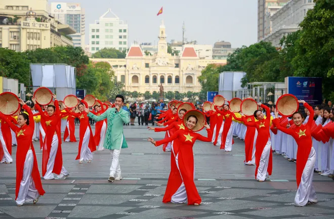 Việt Nam: Những thành tựu trên hành trình bình đẳng dân tộc và bình đẳng giới - Ảnh 1. Việt Nam: Những thành tựu trên hành trình bình đẳng dân tộc và bình đẳng giới - Ảnh 1.