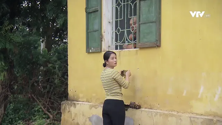 Phố trong làng: Hậu trường hài hước của Mến nát rượu - Ảnh 4. Phố trong làng: Hậu trường hài hước của Mến nát rượu - Ảnh 4.