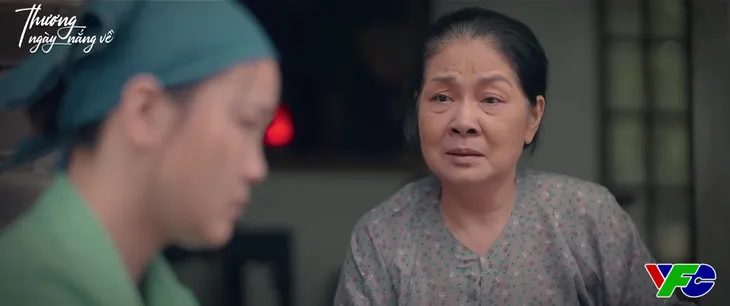 Thương ngày nắng về - Tập 4: Mẹ Nga bán cả ao để con trai làm lại cuộc đời - Ảnh 2. Thương ngày nắng về - Tập 4: Mẹ Nga bán cả ao để con trai làm lại cuộc đời - Ảnh 2.