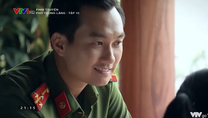 Phố trong làng - Tập 10: Đông lo lắng khi người yêu đề nghị ra mắt gia đình - Ảnh 5. Phố trong làng - Tập 10: Đông lo lắng khi người yêu đề nghị ra mắt gia đình - Ảnh 5.