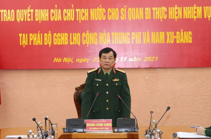 Chủ tịch nước cử 12 “Sứ giả” tham gia gìn giữ hòa bình Liên Hợp Quốc - Ảnh 1. Chủ tịch nước cử 12 “Sứ giả” tham gia gìn giữ hòa bình Liên Hợp Quốc - Ảnh 1.