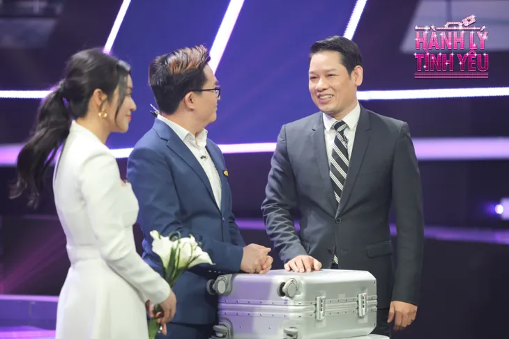 Hành lý tình yêu: Nữ CEO xinh đẹp loại 2 chàng giám đốc, chọn người đàn ông có nghề nguy hiểm - Ảnh 5. Hành lý tình yêu: Nữ CEO xinh đẹp loại 2 chàng giám đốc, chọn người đàn ông có nghề nguy hiểm - Ảnh 5.