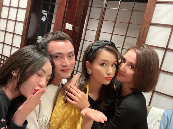Quỳnh kool nhập hội diễn viên Thương ngày nắng về - Ảnh 5. Quỳnh kool nhập hội diễn viên Thương ngày nắng về - Ảnh 5.