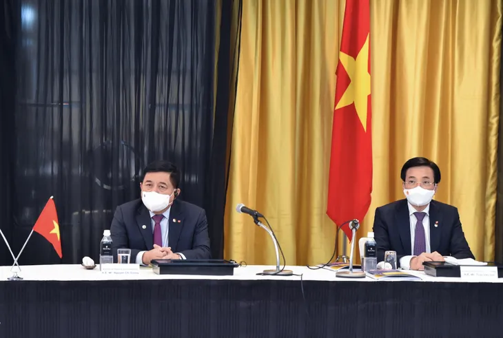 Thủ tướng mong muốn các DN, nhà đầu tư Nhật quan tâm đầu tư vào những lĩnh vực định hướng ưu tiên của Việt Nam - Ảnh 3. Thủ tướng mong muốn các DN, nhà đầu tư Nhật quan tâm đầu tư vào những lĩnh vực định hướng ưu tiên của Việt Nam - Ảnh 3.