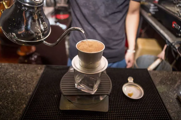 Giá cà phê Arabica tăng mạnh, cơ hội cho Robusta Việt Nam? - Ảnh 1. Giá cà phê Arabica tăng mạnh, cơ hội cho Robusta Việt Nam? - Ảnh 1.