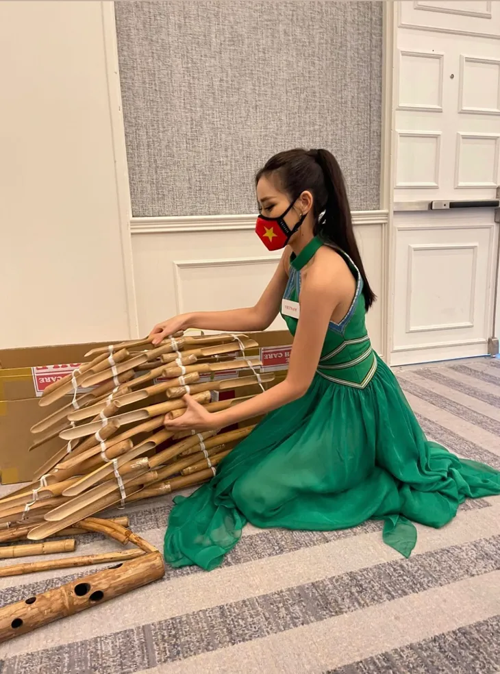 Miss World 2021: Đỗ Thị Hà bước vào phần thi Head To Head Challenges - Ảnh 6. Miss World 2021: Đỗ Thị Hà bước vào phần thi Head To Head Challenges - Ảnh 6.