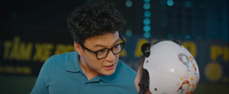 Thương ngày nắng về: Hai con gái làm chuyện động trời, bà Nga bị thông gia hụt mắng té tát giữa đường - Ảnh 22. Thương ngày nắng về: Hai con gái làm chuyện động trời, bà Nga bị thông gia hụt mắng té tát giữa đường - Ảnh 22.
