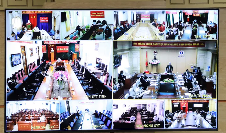 Đưa thuốc kháng thể kép vào điều trị bệnh nhân COVID-19 nặng tại Việt Nam - Ảnh 2. Đưa thuốc kháng thể kép vào điều trị bệnh nhân COVID-19 nặng tại Việt Nam - Ảnh 2.