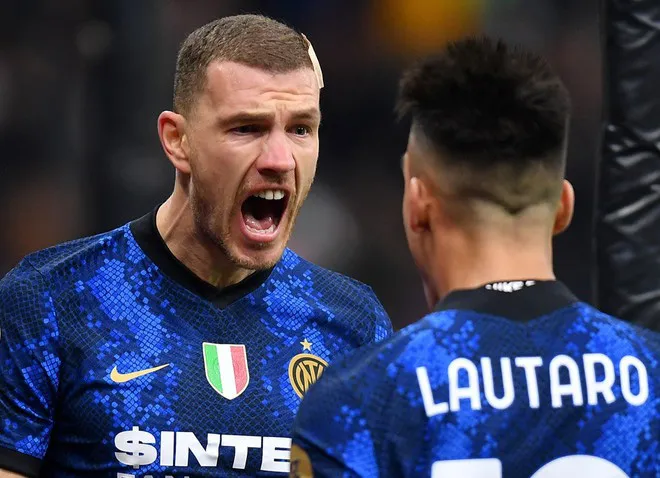 UEFA Champions League | Inter Milan và Real Madrid dắt tay nhau đi tiếp - Ảnh 2. UEFA Champions League | Inter Milan và Real Madrid dắt tay nhau đi tiếp - Ảnh 2.
