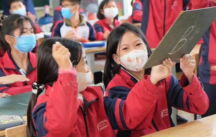 Bắc Giang đa dạng phương thức dạy học, hạn chế tối đa tác động của dịch COVID-19 - Ảnh 2. Bắc Giang đa dạng phương thức dạy học, hạn chế tối đa tác động của dịch COVID-19 - Ảnh 2.