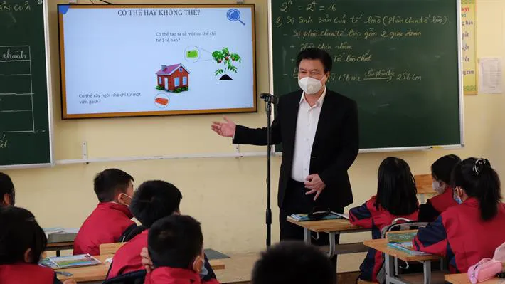 Bắc Giang đa dạng phương thức dạy học, hạn chế tối đa tác động của dịch COVID-19 - Ảnh 3. Bắc Giang đa dạng phương thức dạy học, hạn chế tối đa tác động của dịch COVID-19 - Ảnh 3.