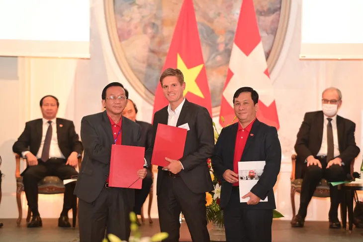 Vietjet đầu tư 150 triệu USD cho ứng dụng và chuyển giao công nghệ, kỹ thuật hàng không - Ảnh 1. Vietjet đầu tư 150 triệu USD cho ứng dụng và chuyển giao công nghệ, kỹ thuật hàng không - Ảnh 1.