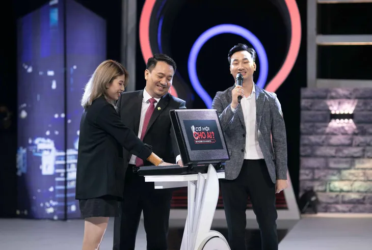 Cơ hội cho ai: Cô gái 25 tuổi có quan điểm “kiếm tiền để tận hưởng cuộc sống” chốt đơn thành công - Ảnh 3. Cơ hội cho ai: Cô gái 25 tuổi có quan điểm “kiếm tiền để tận hưởng cuộc sống” chốt đơn thành công - Ảnh 3.