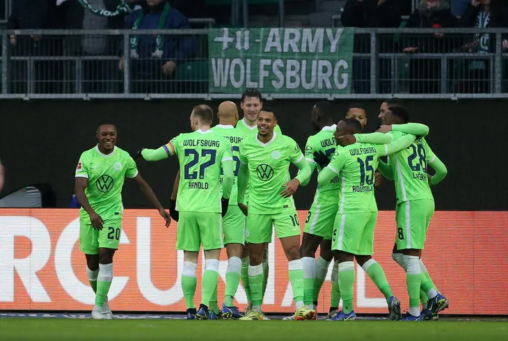 Erling Haaland ghi bàn trở lại trong chiến thắng của Dortmund - Ảnh 1. Erling Haaland ghi bàn trở lại trong chiến thắng của Dortmund - Ảnh 1.
