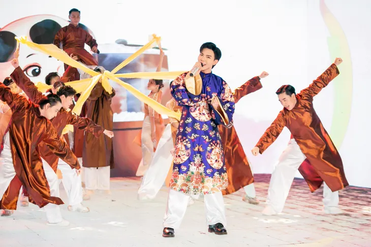 Quán thân The Heroes 2021 gọi tên Erik - Ảnh 1. Quán thân The Heroes 2021 gọi tên Erik - Ảnh 1.