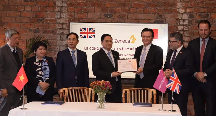 Thủ tướng thúc đẩy thỏa thuận bước ngoặt với AstraZeneca về vaccine và thuốc - Ảnh 2. Thủ tướng thúc đẩy thỏa thuận bước ngoặt với AstraZeneca về vaccine và thuốc - Ảnh 2.