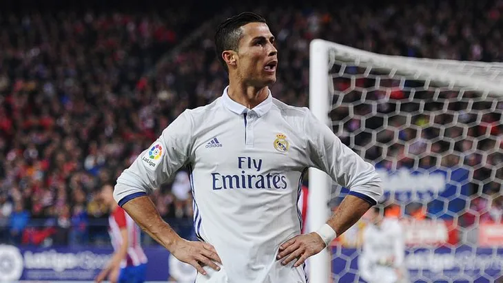 Benzema giúp Real Madrid cán mốc 1000 bàn thắng - Ảnh 4. Benzema giúp Real Madrid cán mốc 1000 bàn thắng - Ảnh 4.