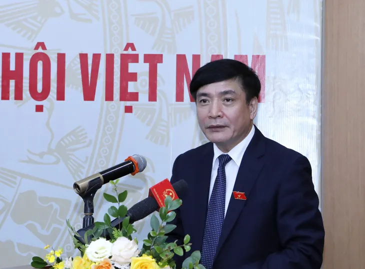 Ông Lê Quang Minh giữ chức Tổng Giám đốc Truyền hình Quốc hội Việt Nam - Ảnh 1. Ông Lê Quang Minh giữ chức Tổng Giám đốc Truyền hình Quốc hội Việt Nam - Ảnh 1.