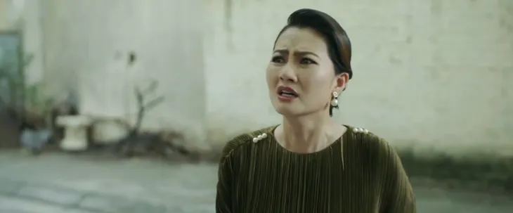 Mặt nạ gương - Tập 8: Bà Diễm phát điên vì bị lừa trắng hàng chục tỷ - Ảnh 2. Mặt nạ gương - Tập 8: Bà Diễm phát điên vì bị lừa trắng hàng chục tỷ - Ảnh 2.