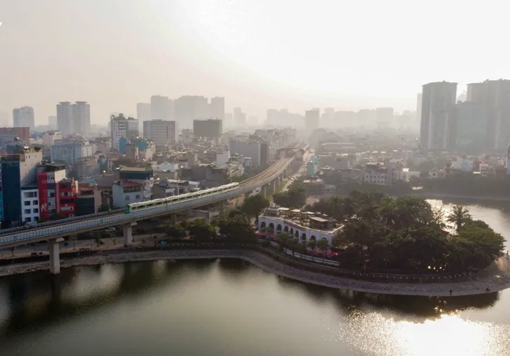 Nhiều kỳ vọng từ tuyến đường sắt Cát Linh - Hà Đông - Ảnh 7. Nhiều kỳ vọng từ tuyến đường sắt Cát Linh - Hà Đông - Ảnh 7.