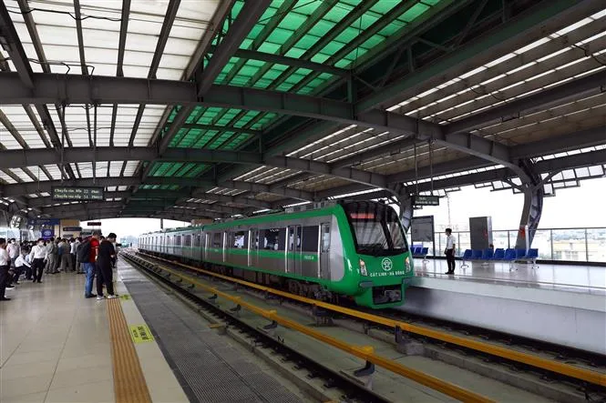 Đường sắt Cát Linh - Hà Đông chính thức vận hành thương mại - Ảnh 2. Đường sắt Cát Linh - Hà Đông chính thức vận hành thương mại - Ảnh 2.