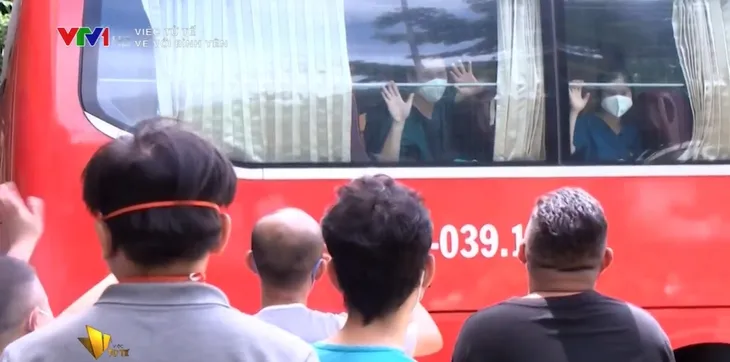 Việc tử tế Về với bình yên: Mang bình yên đến cho người khác là tìm kiếm bình yên cho chính mình - Ảnh 4. Việc tử tế Về với bình yên: Mang bình yên đến cho người khác là tìm kiếm bình yên cho chính mình - Ảnh 4.