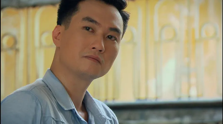 Phố trong làng - Tập 1: Nam bị người yêu đòi chia tay khi chuyển về làm công an xã - Ảnh 13. Phố trong làng - Tập 1: Nam bị người yêu đòi chia tay khi chuyển về làm công an xã - Ảnh 13.