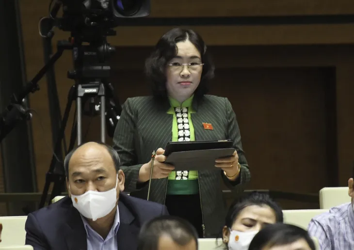 ĐBQH băn khoăn về chất lượng dạy học trực tuyến, vấn đề biên chế giáo viên - Ảnh 4. ĐBQH băn khoăn về chất lượng dạy học trực tuyến, vấn đề biên chế giáo viên - Ảnh 4.