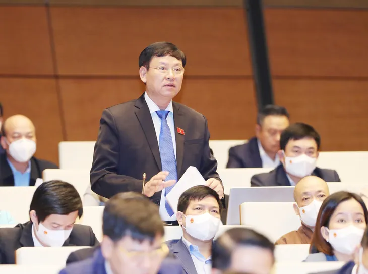 ĐBQH băn khoăn về chất lượng dạy học trực tuyến, vấn đề biên chế giáo viên - Ảnh 1. ĐBQH băn khoăn về chất lượng dạy học trực tuyến, vấn đề biên chế giáo viên - Ảnh 1.