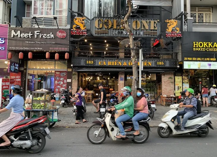 Thị trường mặt bằng cho thuê dần sôi động trở lại - Ảnh 1. Thị trường mặt bằng cho thuê dần sôi động trở lại - Ảnh 1.