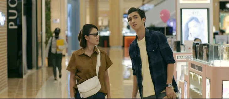 Mặt nạ gương - Tập 18: Hoa giả vờ đi xem bói để tìm kẻ đứng sau - Ảnh 3. Mặt nạ gương - Tập 18: Hoa giả vờ đi xem bói để tìm kẻ đứng sau - Ảnh 3.