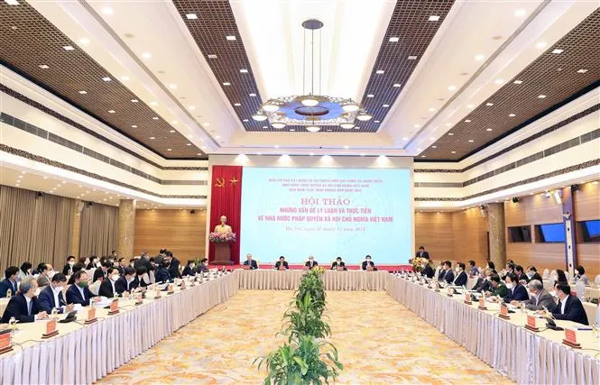 Chủ tịch nước Nguyễn Xuân Phúc chủ trì hội thảo về Nhà nước pháp quyền xã hội chủ nghĩa - Ảnh 8. Chủ tịch nước Nguyễn Xuân Phúc chủ trì hội thảo về Nhà nước pháp quyền xã hội chủ nghĩa - Ảnh 8.