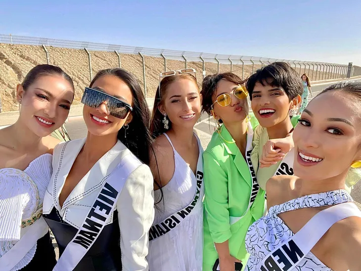 Loạt hình ảnh của Kim Duyên tại Miss Universe 2021 trước đêm Chung kết - Ảnh 11.