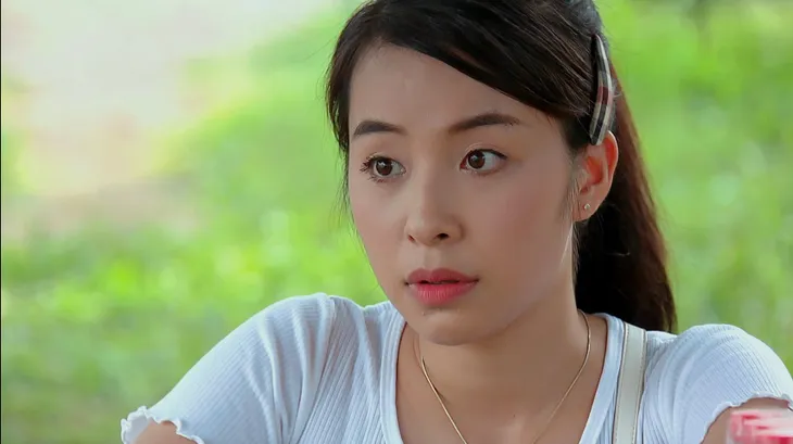 Phố trong làng - Tập 25: Ông Trung khai lấy tiền công đức cho vay nặng lãi - Ảnh 9. Phố trong làng - Tập 25: Ông Trung khai lấy tiền công đức cho vay nặng lãi - Ảnh 9.