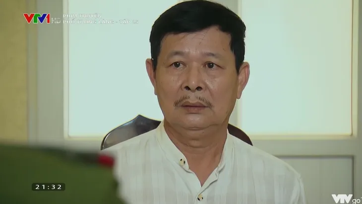 Phố trong làng - Tập 25: Ông Trung khai lấy tiền công đức cho vay nặng lãi - Ảnh 7. Phố trong làng - Tập 25: Ông Trung khai lấy tiền công đức cho vay nặng lãi - Ảnh 7.