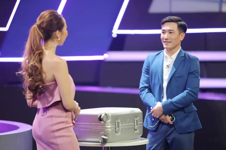 Hành lý tình yêu: Nữ CEO ngại nấu ăn gặp ngay ông chủ nhà hàng và cái kết - Ảnh 5. Hành lý tình yêu: Nữ CEO ngại nấu ăn gặp ngay ông chủ nhà hàng và cái kết - Ảnh 5.