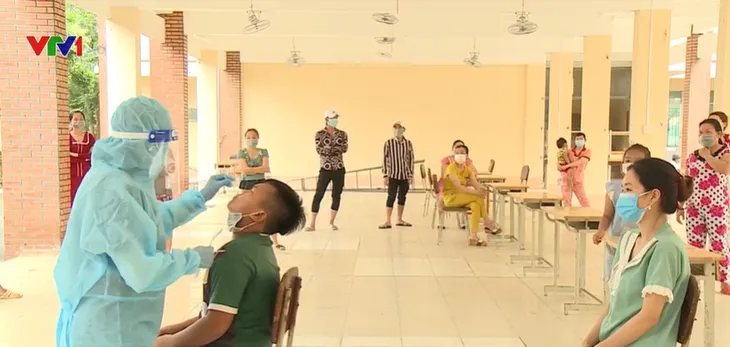 Nhiều địa phương tại Cần Thơ trở thành vùng đỏ - Ảnh 1. Nhiều địa phương tại Cần Thơ trở thành vùng đỏ - Ảnh 1.