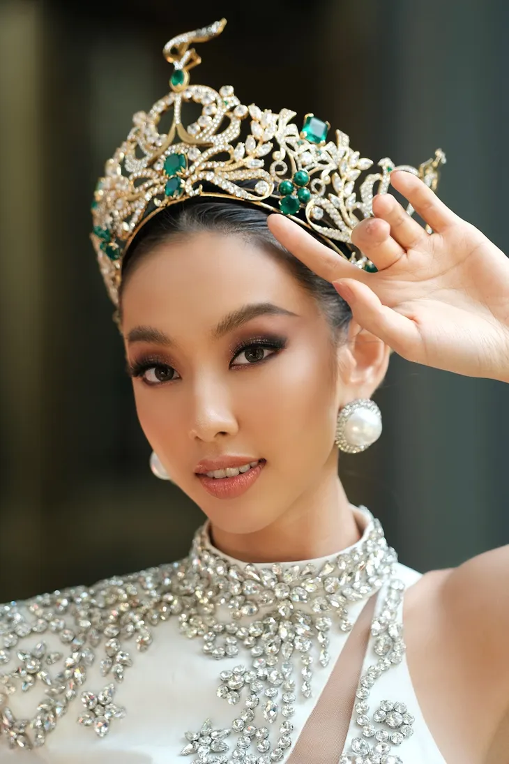 Thùy Tiên gợi cảm hậu đăng quang Miss Grand International 2021 - Ảnh 14. Thùy Tiên gợi cảm hậu đăng quang Miss Grand International 2021 - Ảnh 14.