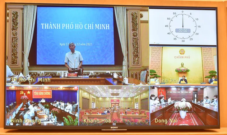 Thi công ngày đêm, giải ngân tối đa đầu tư công - Ảnh 1. Thi công ngày đêm, giải ngân tối đa đầu tư công - Ảnh 1.