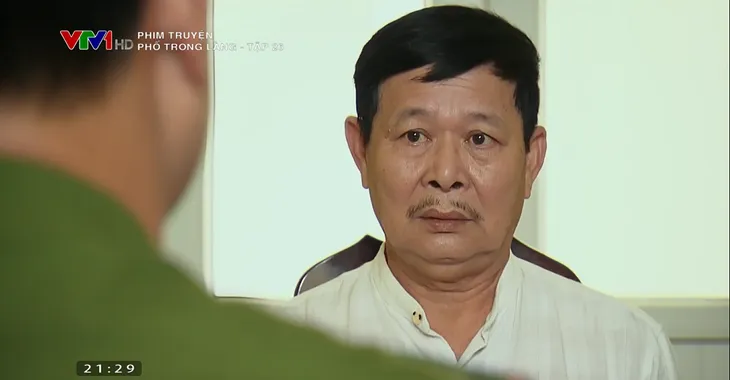 Phố trong làng - Tập 26: Mến vạch mặt ông Trung, kích động người họ Vũ gây rối - Ảnh 1. Phố trong làng - Tập 26: Mến vạch mặt ông Trung, kích động người họ Vũ gây rối - Ảnh 1.