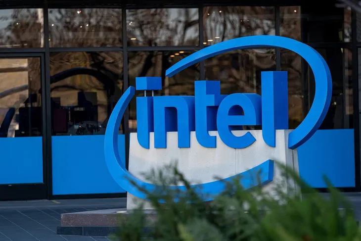 Intel đầu tư 7 tỷ USD xây nhà máy mới ở Malaysia - Ảnh 1. Intel đầu tư 7 tỷ USD xây nhà máy mới ở Malaysia - Ảnh 1.