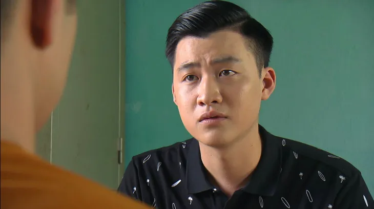 Phố trong làng - Tập 27: Nam và Đông chờ quyết định kỷ luật - Ảnh 4. Phố trong làng - Tập 27: Nam và Đông chờ quyết định kỷ luật - Ảnh 4.