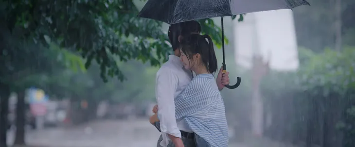 Vẻ dịu dàng của Vân Vân Thương ngày nắng về - Ảnh 12. Vẻ dịu dàng của Vân Vân Thương ngày nắng về - Ảnh 12.