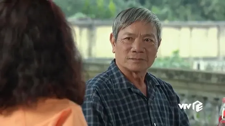 Phố trong làng - Tập 27: Nam và Đông chờ quyết định kỷ luật - Ảnh 14. Phố trong làng - Tập 27: Nam và Đông chờ quyết định kỷ luật - Ảnh 14.