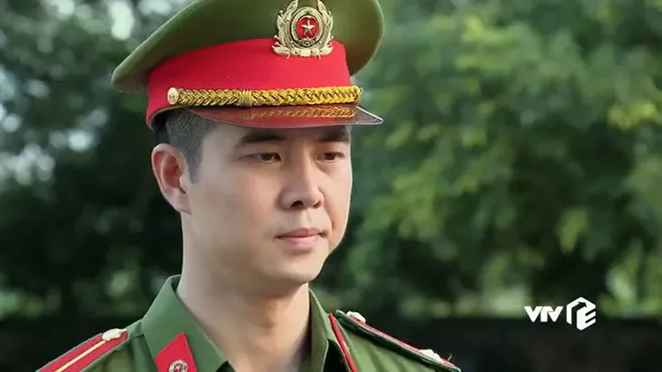 Phố trong làng - Tập 27: Nam và Đông chờ quyết định kỷ luật - Ảnh 9. Phố trong làng - Tập 27: Nam và Đông chờ quyết định kỷ luật - Ảnh 9.