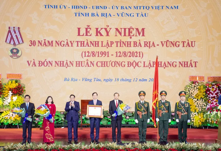 Thủ tướng Phạm Minh Chính: Tương lai và tiền đồ phát triển của Bà Rịa - Vũng Tàu rất tươi sáng - Ảnh 4. Thủ tướng Phạm Minh Chính: Tương lai và tiền đồ phát triển của Bà Rịa - Vũng Tàu rất tươi sáng - Ảnh 4.