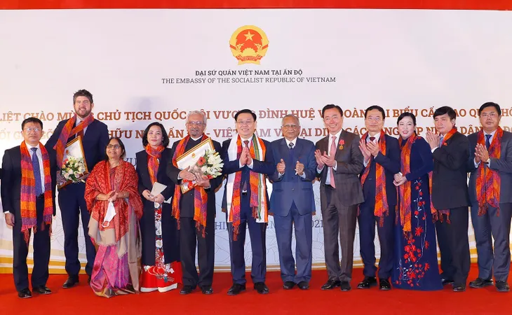 Tình cảm giữa người dân Việt Nam và Ấn Độ là tình cảm thủy chung, đầy tình nghĩa - Ảnh 1. Tình cảm giữa người dân Việt Nam và Ấn Độ là tình cảm thủy chung, đầy tình nghĩa - Ảnh 1.