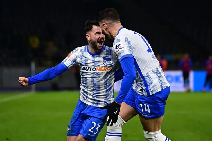 Dortmund thất bại trên sân Hertha Berlin - Ảnh 2. Dortmund thất bại trên sân Hertha Berlin - Ảnh 2.