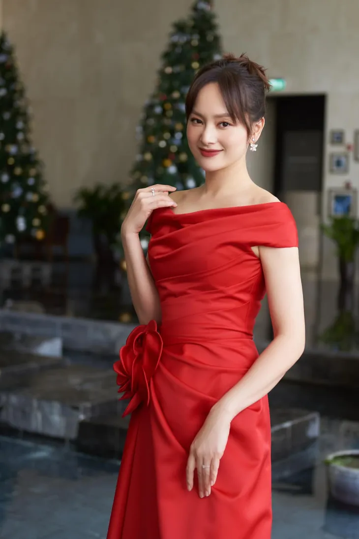 Diễn viên Việt tuần qua: Lương Thu Trang lên đồ sang chảnh tìm nơi phát người yêu - Ảnh 9. Diễn viên Việt tuần qua: Lương Thu Trang lên đồ sang chảnh tìm nơi phát người yêu - Ảnh 9.