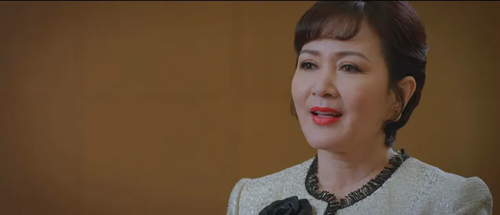 Thương ngày nắng về - Tập 16: Thấy mẹ ruột vô tình không nhớ gì quá khứ, Vân Trang lại tìm về mẹ nuôi - Ảnh 2. Thương ngày nắng về - Tập 16: Thấy mẹ ruột vô tình không nhớ gì quá khứ, Vân Trang lại tìm về mẹ nuôi - Ảnh 2.